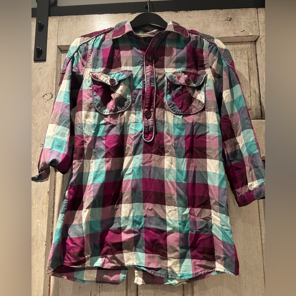 WESC blouse